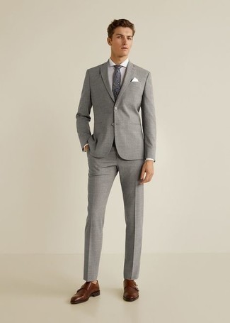 Какие монки носить с серым костюмом