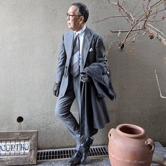 Какие длинные пальто носить с серым костюмом