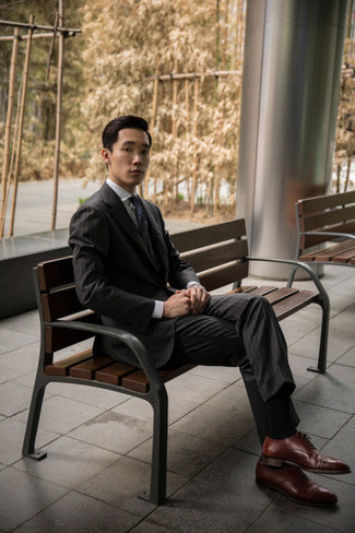 Какие оксфорды носить с серым костюмом