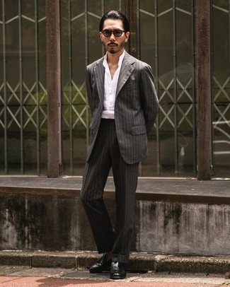 С чем носить серые солнцезащитные очки мужчине