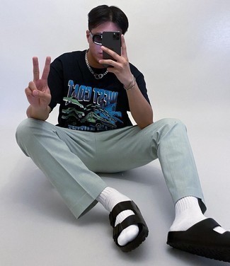 С чем носить серые солнцезащитные очки мужчине