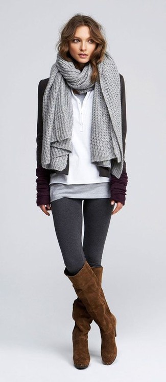 Какие сапоги носить с серой майкой