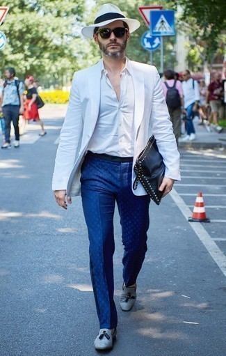 Какие пиджаки носить с серыми лоферами с кисточками