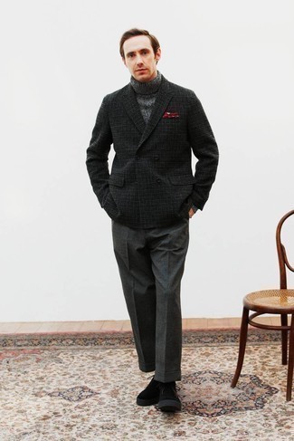 Как носить серую водолазку с черным шерстяным пиджаком мужчине