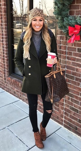 Какие джинсы скинни носить с серой водолазкой