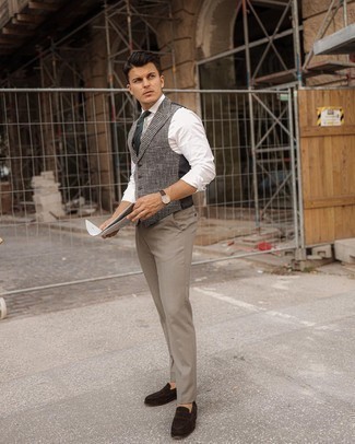 С чем носить серый жилет лето