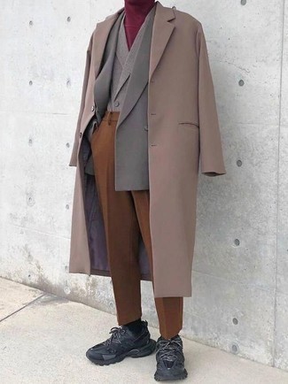 Какие длинные пальто носить с серым жилетом