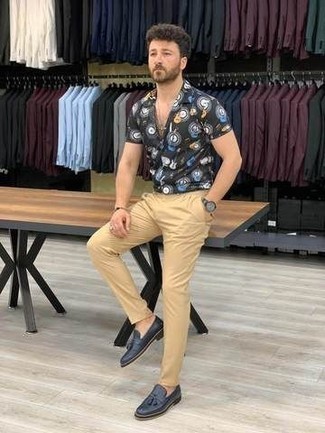 С чем носить серые часы мужчине