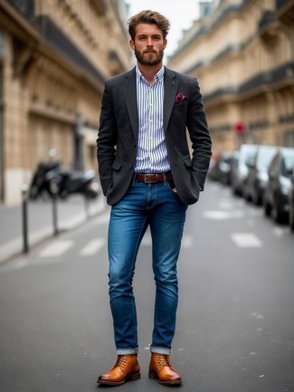 Как носить серый шерстяной пиджак с синими джинсами мужчине