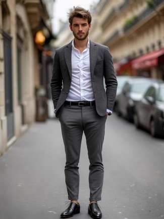 С чем носить серые шерстяные классические брюки мужчине