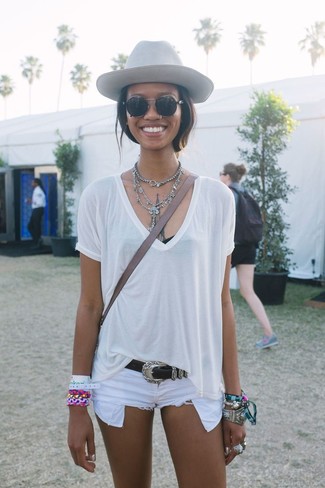 С чем носить серую шерстяную шляпу женщине