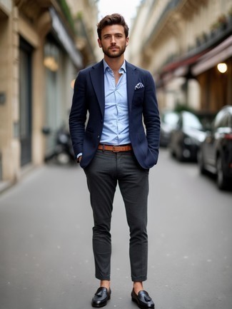 С чем носить серые шерстяные брюки мужчине