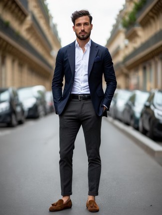 С чем носить серые шерстяные брюки мужчине