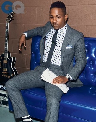 С чем носить серый шерстяной костюм