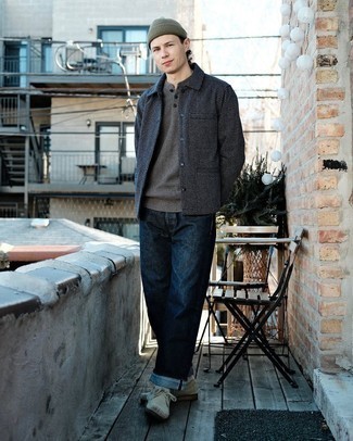 Как носить свитер с горловиной на пуговицах с джинсами