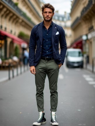 С чем носить высокие кеды мужчине