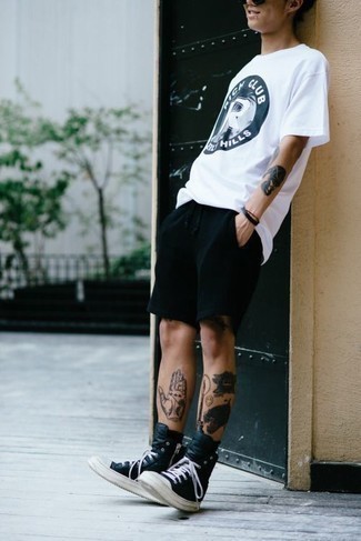 С чем носить высокие кеды подросткам мужчине