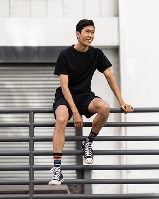 С чем носить высокие кеды мужчине в жару