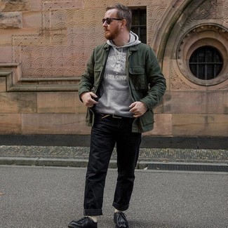 Как носить худи с ботинками дезертами