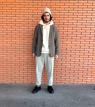 Как носить худи с ботинками дезертами