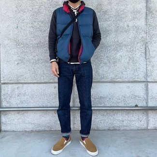 Как носить худи с курткой без рукавов мужчине