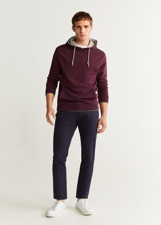 С чем носить худи в 20 лет мужчине