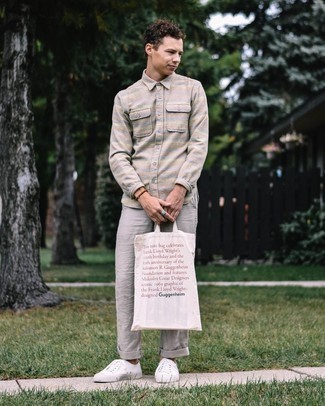 С чем носить рубашку с длинным рукавом в горизонтальную полоску мужчине