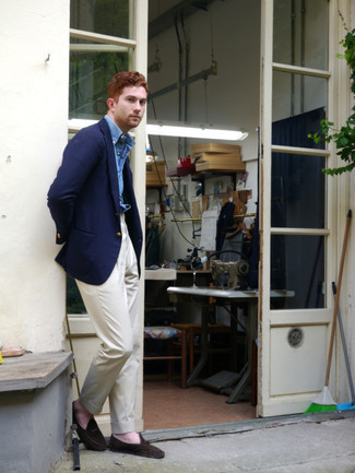 С чем носить ярко-розовые носки мужчине