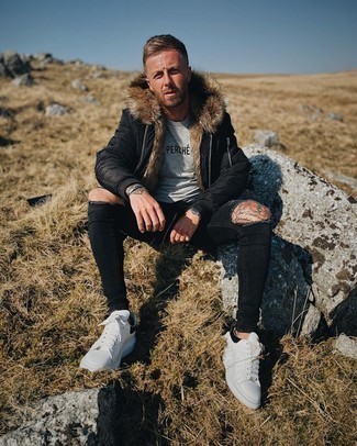 Как носить джинсы с пуховиком мужчине