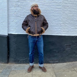 Как носить джинсы с короткой дубленкой мужчине
