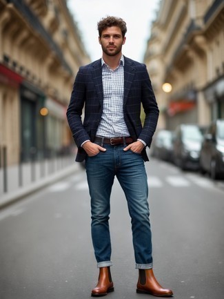 Как носить джинсы с рубашкой мужчине