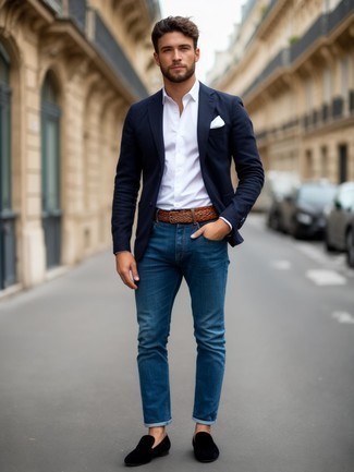 Как носить джинсы с рубашкой мужчине