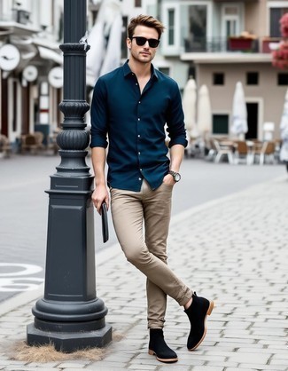 Как носить джинсы с рубашкой мужчине