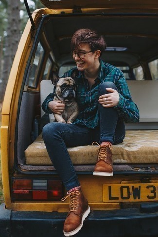 Как носить джинсы с рубашкой подросткам мужчине