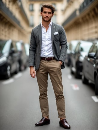 Какие броги носить с светло-коричневыми брюками чинос