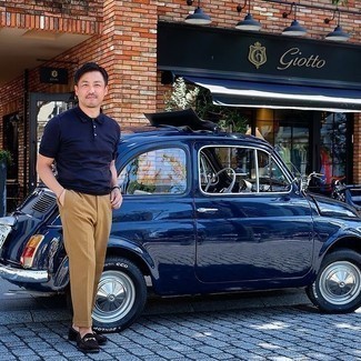 Какие лоферы носить с светло-коричневыми брюками чинос