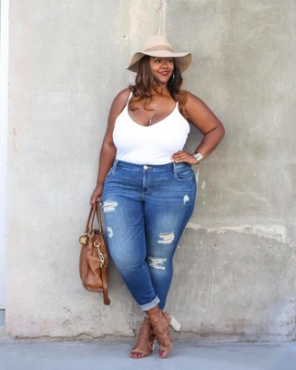 С чем носить светло-коричневую шляпу женщине