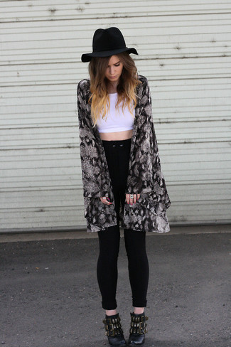 Как носить кимоно с ботильонами