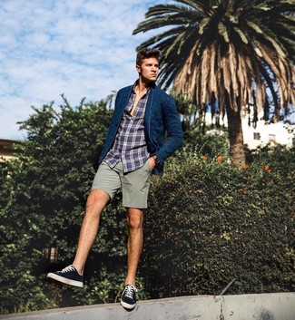 С чем носить вязаный пиджак мужчине