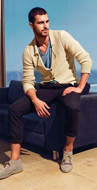 С чем носить вязаный кардиган мужчине