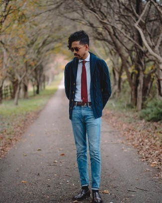 С чем носить вязаный кардиган мужчине