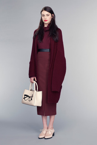 С чем носить вязаный открытый кардиган женщине