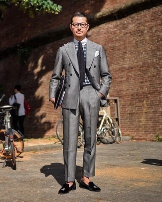 С чем носить вязаный галстук мужчине