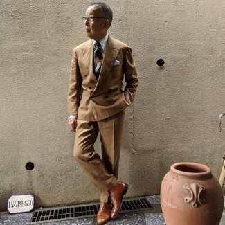 С чем носить кожаные классические ботинки мужчине