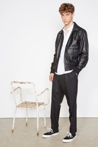 С чем носить кожаную куртку-рубашку мужчине