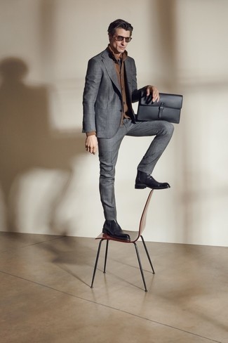 С чем носить кожаный мужской клатч мужчине