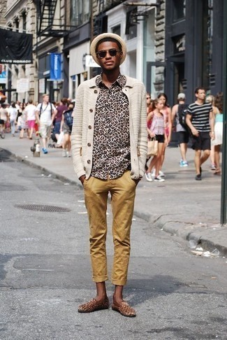 С чем носить лоферы с леопардовым принтом мужчине