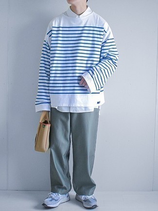 С чем носить голубые кроссовки мужчине