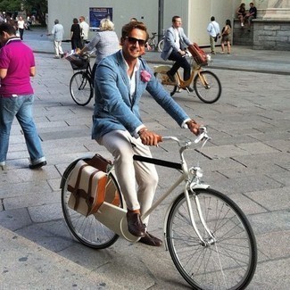 Какие брюки чинос носить с голубым пиджаком