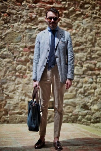 С чем носить голубой пиджак мужчине